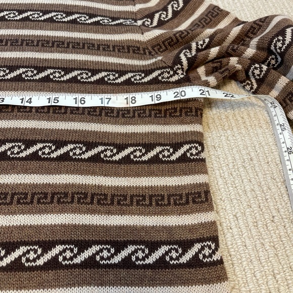 Rhythm Mens Pullover Knit Sweater Size Medium Brown Tan - Picture 3 of 6